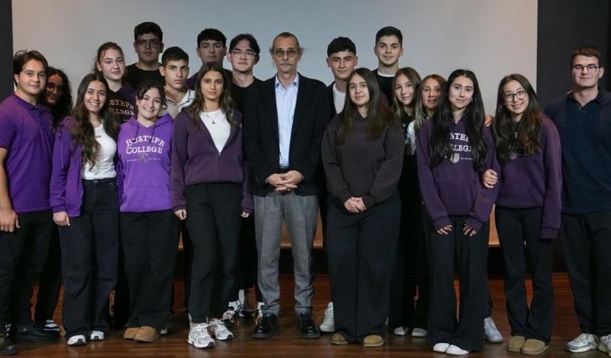 Erdal Beşikcioğlu Beştepe Koleji’nde Öğrencilerle Buluştu