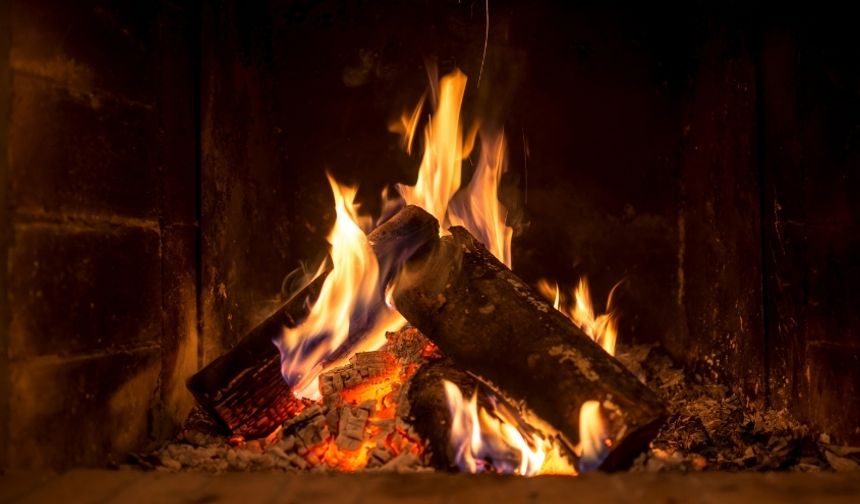 Ateşin Tarihi Değişiyor! Barnham Kazılarında 400 Bin Yıllık Ateş Kullanımı Belgelendi