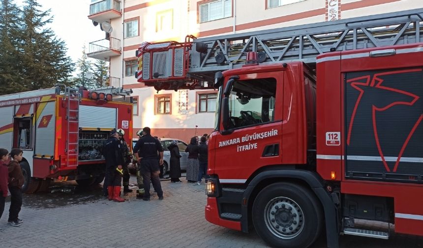 Kahramankazan’da Evde Yangın: Alevler Zorlukla Söndürüldü