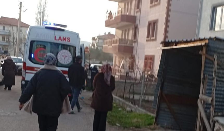 Ankara Çubuk’ta Apartman Dairesi Yandı: Anne ve 3 Çocuğu Etkilendi