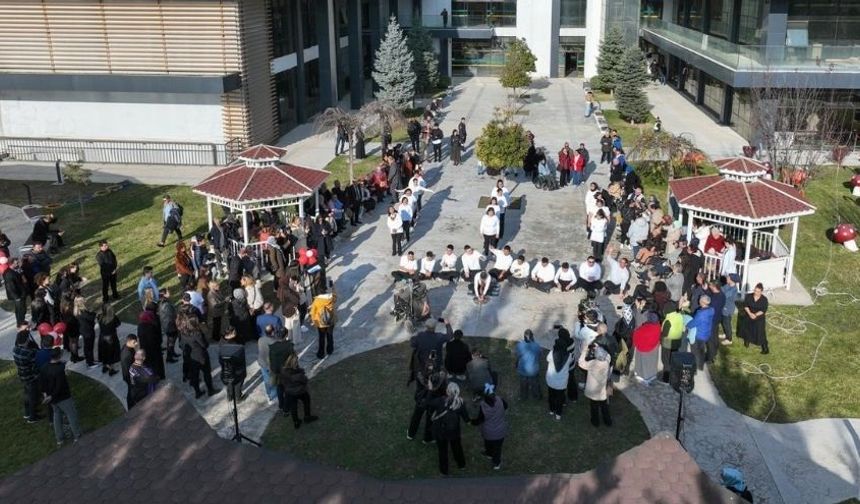 Etimesgut’ta Engelliler Günü Farkındalık Etkinliği Düzenlendi