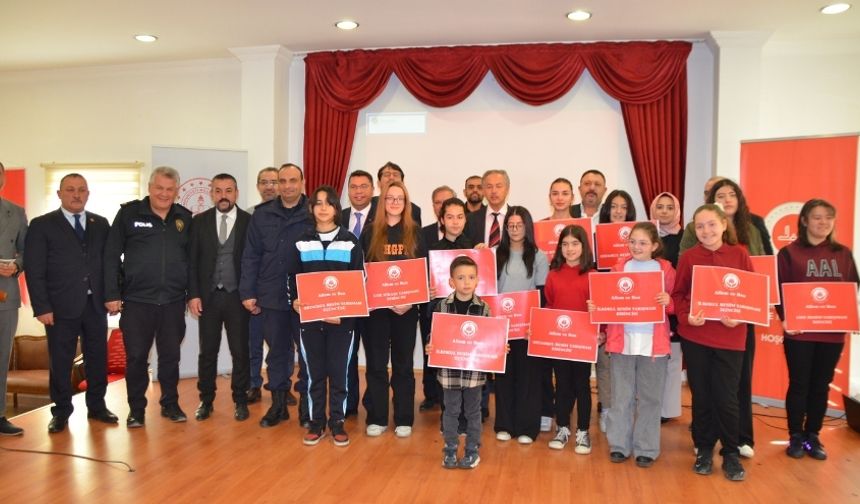 Kahramankazan’da Aile Yılı Etkinlikleri: Öğrenciler Ödüllendirildi