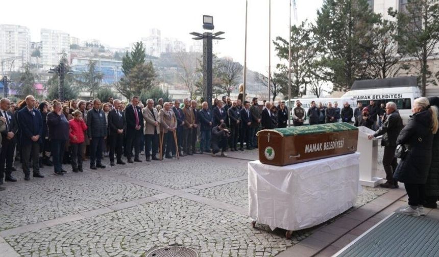 Mamak’ta Belediye Çalışanı Ahu Çetin için Anma Töreni Düzenlendi