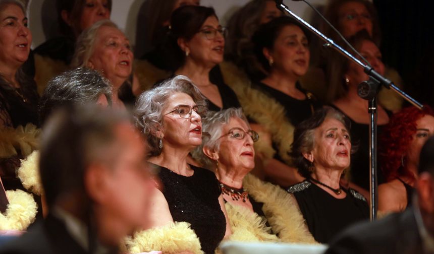 Yenimahalle’de Zeki Müren Doğum Gününde Özel Konserle Anıldı