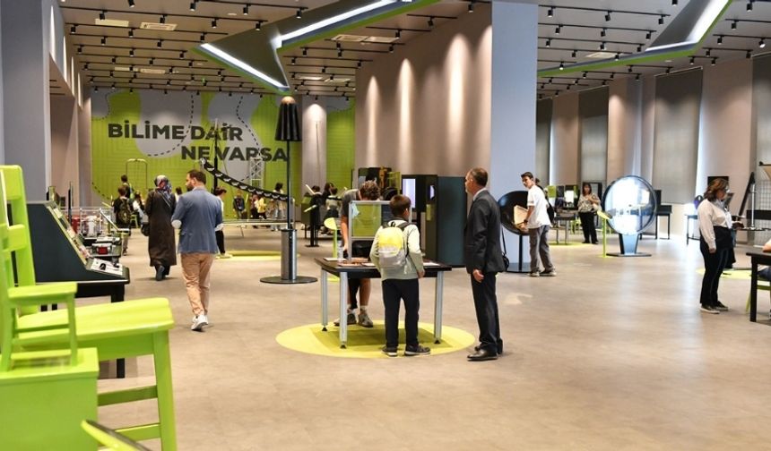 Altındağ'da Bilim Rüzgarı: Sömestr Tatiline Özel Kış Akademisi