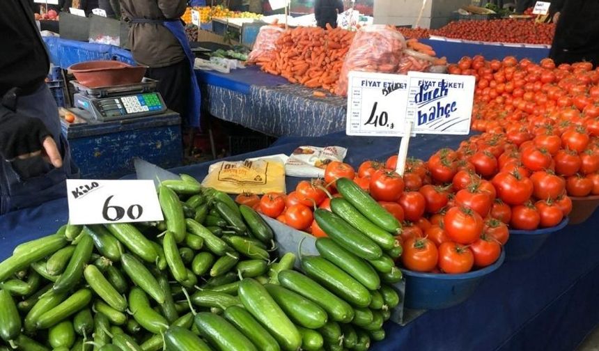Ankara Mamak’ta Pazar Fiyatları Değişti: İşte 18 Ocak 2026 Listesi