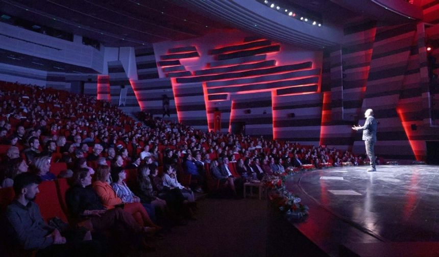 Atatürk Sanat Merkezi Ocak Ayında Sanatseverleri Bekliyor