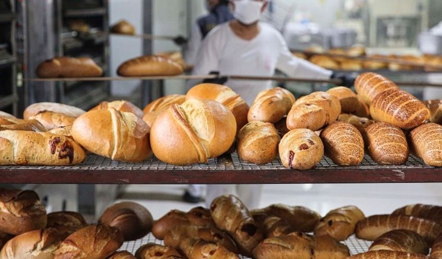 Sincan’da İhtiyaç Sahiplerine Ekmek Desteği