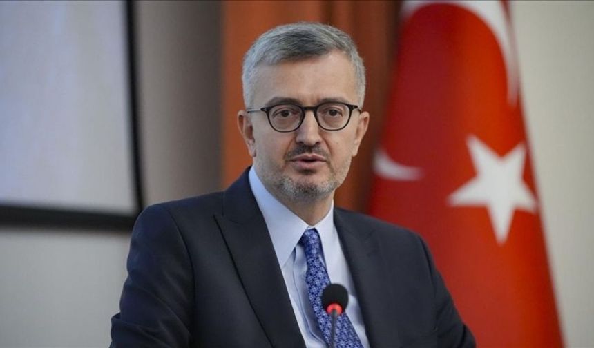 İletişim Başkanı Duran TRT'nin İlk Yayın Yıl Dönümünü Kutladı