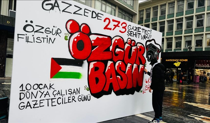 ANFİDAP'tan Ulus Meydanı'nda 273 Gazeteci Anısına Eylem