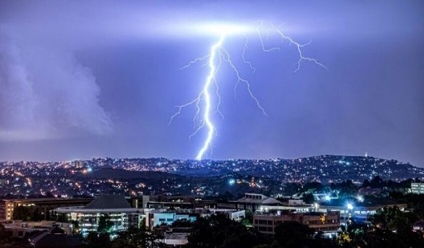 “Yıldırım İkinci Kez Aynı Yere Düşmez” İfadesi Doğru mudur?