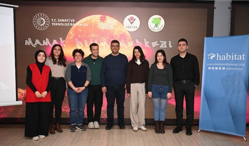 Mamak Bilim Merkezi’nde Gençler Bilimle Buluşuyor