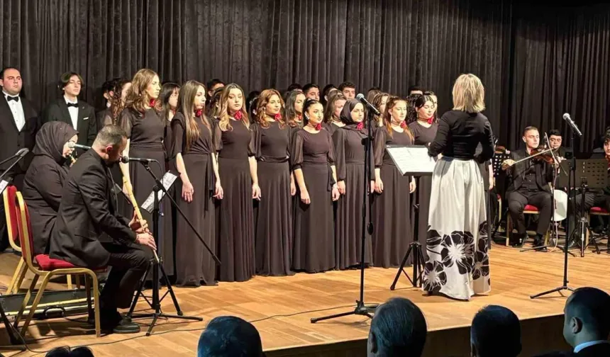 Sincan’da Türk Sanat Müziği Konserine Yoğun İlgi
