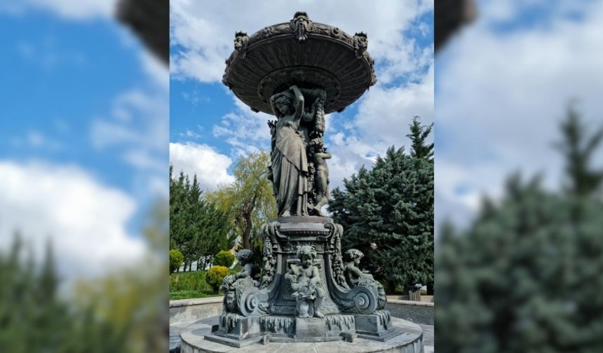 Su Perisi Heykelinin Yıllara Meydan Okuyan Hikayesi