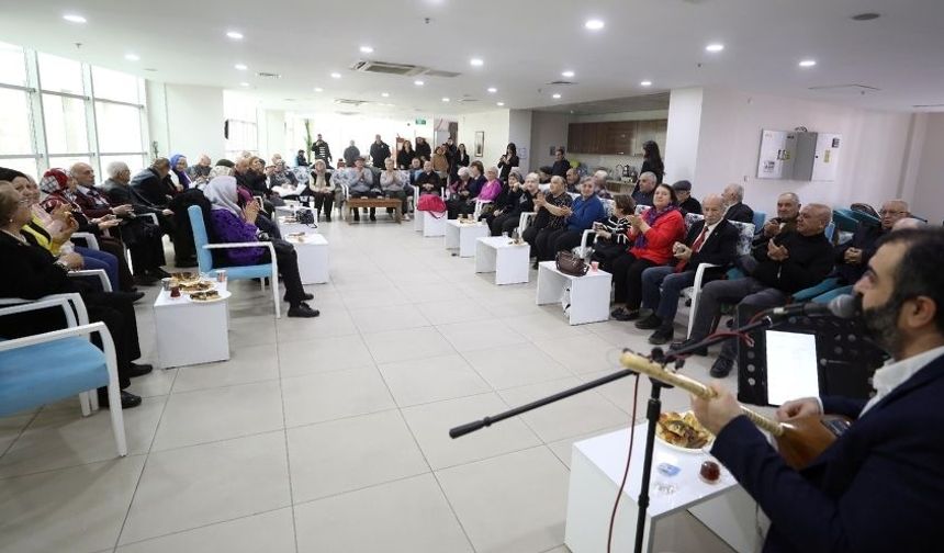 Yenimahalle’de İkinci Bahar Sakinlerine Müzik Ziyafeti