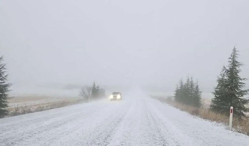 Haymana-Polatlı Yolu Beyaza Büründü