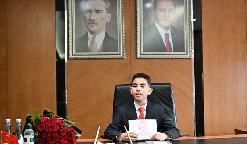 Altındağ'ın Yeni Başkanı Küçük Ahmet İlk İcraatını Okullar için Yaptı