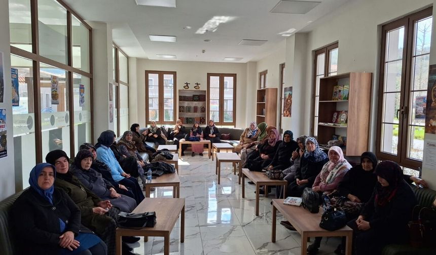 Kızılcahamamlı Kadınlar Millet Bahçesi'nde Buluştu