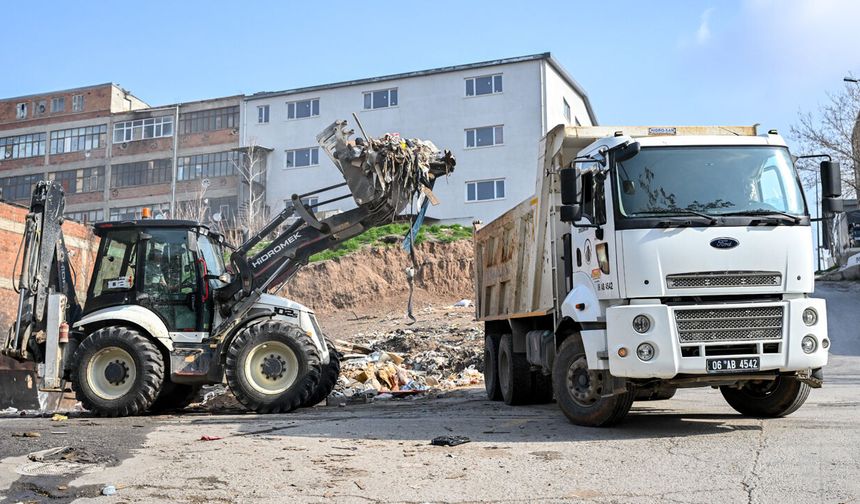 Mobilyanın Kalbi Siteler Bölgesinde Detaylı Temizlik