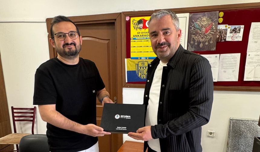 Pursaklar'da Ertuğrul Çetin'den Muhtarlara Bayram Ziyareti
