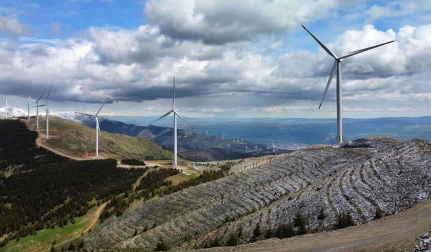 AB Ülkeleri Her Yıl 22 Gigavatlık Enerji Atılımı Yapacak