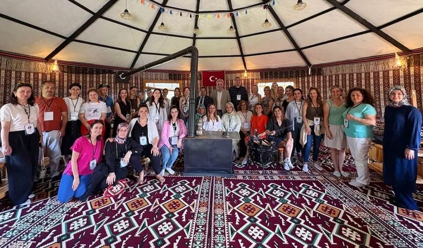 Sincan Belediyesi Eko-Çiftlik Merkezinde Öğretmenleri Ağırladı