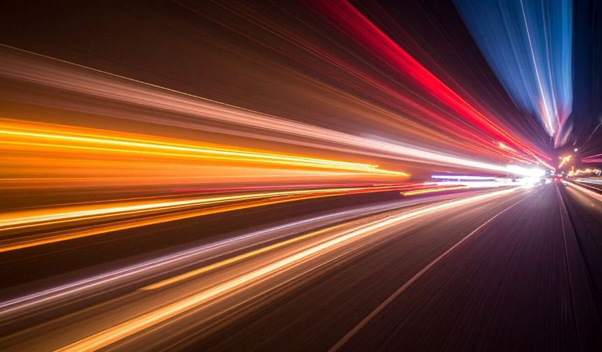 Işık Yılı Nedir? 1 Işık Yılı Kaç Km?