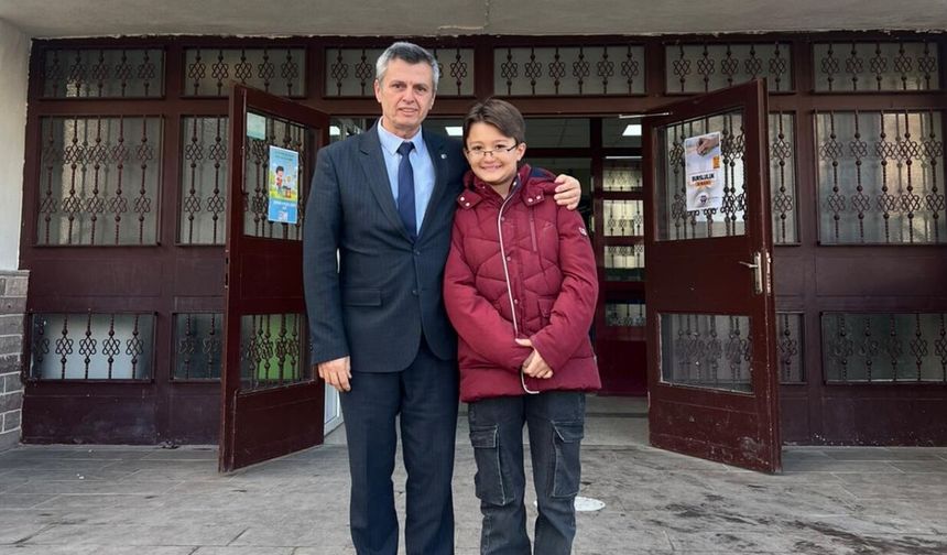 Kahramankazan’da Çevre Dostu Öğrenci Ödüllendirildi