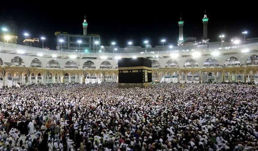 2027 Hac Kurası Sonuçları Açıklandı: 84 Bin 942 Kişi Hacca Gidecek