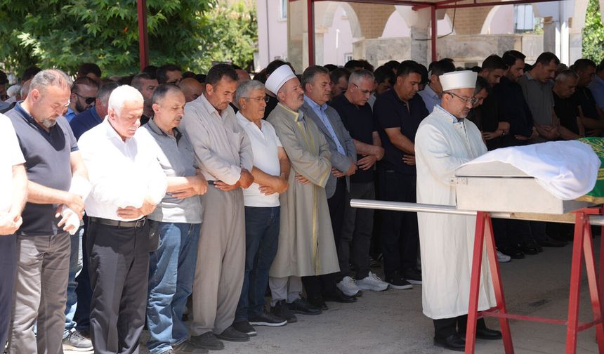 Şehit Annesi Çubuk’ta Son Yolculuğuna Uğurlandı