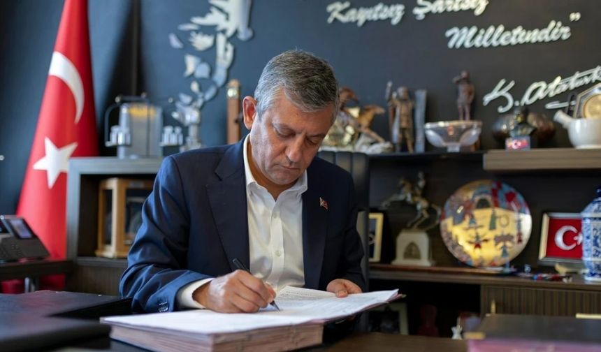 Yeni Parti'nin MYK Üyeleri ve Görev Dağılımı Açıklandı