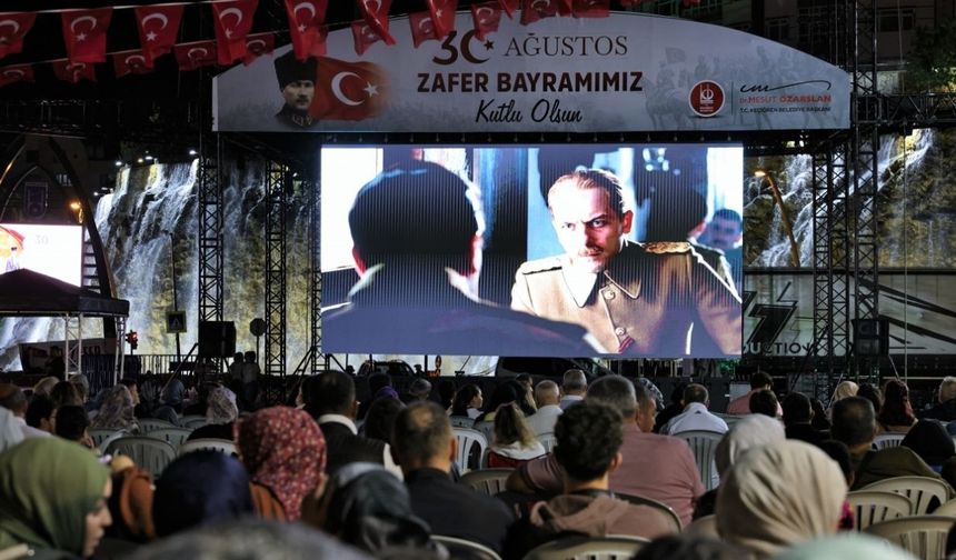 Keçiörenliler 30 Ağustos Zafer Bayramı'nı "Veda" Filmi ile Kutladı