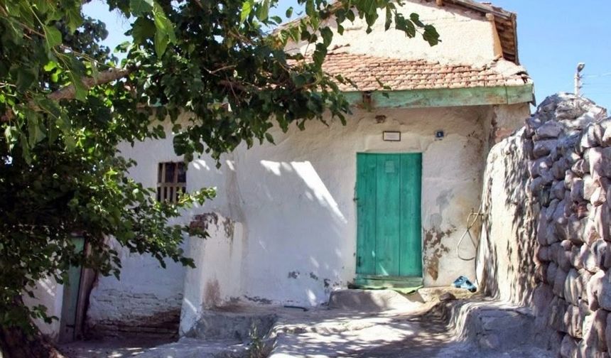 Kalecik Şeyh Ali Türbesi