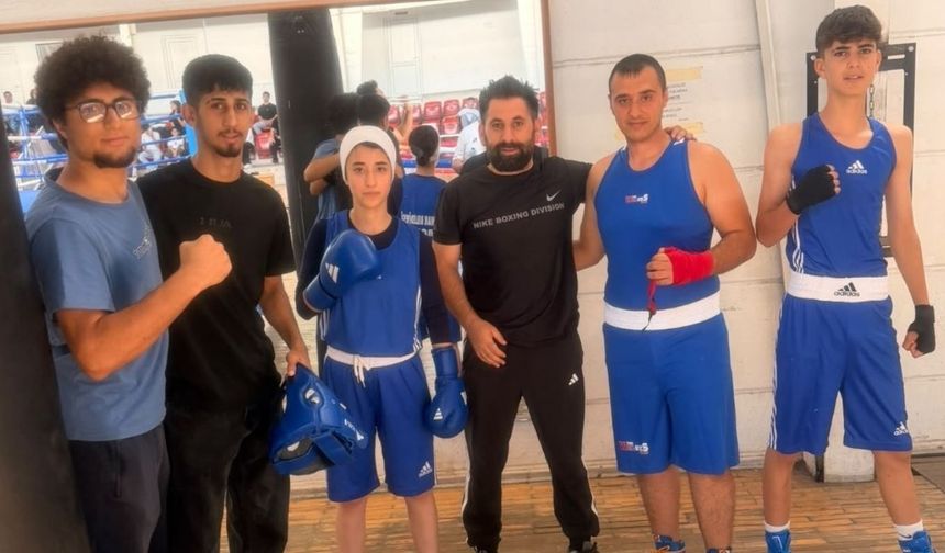 Mamaklı Boksörler Turnuvadan 5 Madalyayla Döndü