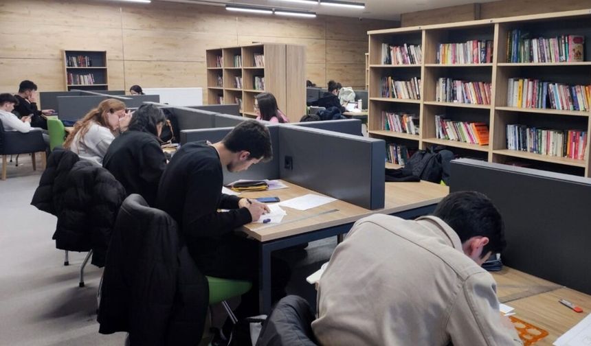 Çankaya’da Kütüphanelerin Çalışma Saatleri Güncellendi