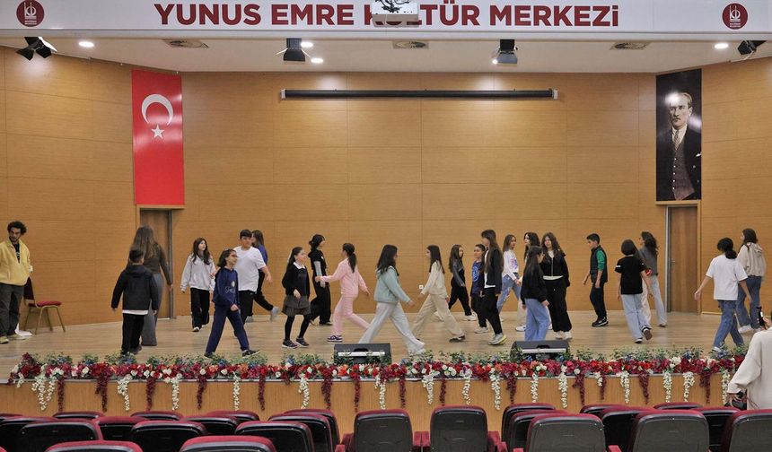 Keçiören’de 5 Ayrı Yaş Grubuna Ücretsiz Sahne Eğitimi: Kent Tiyatrosu’nda Dersler Başladı