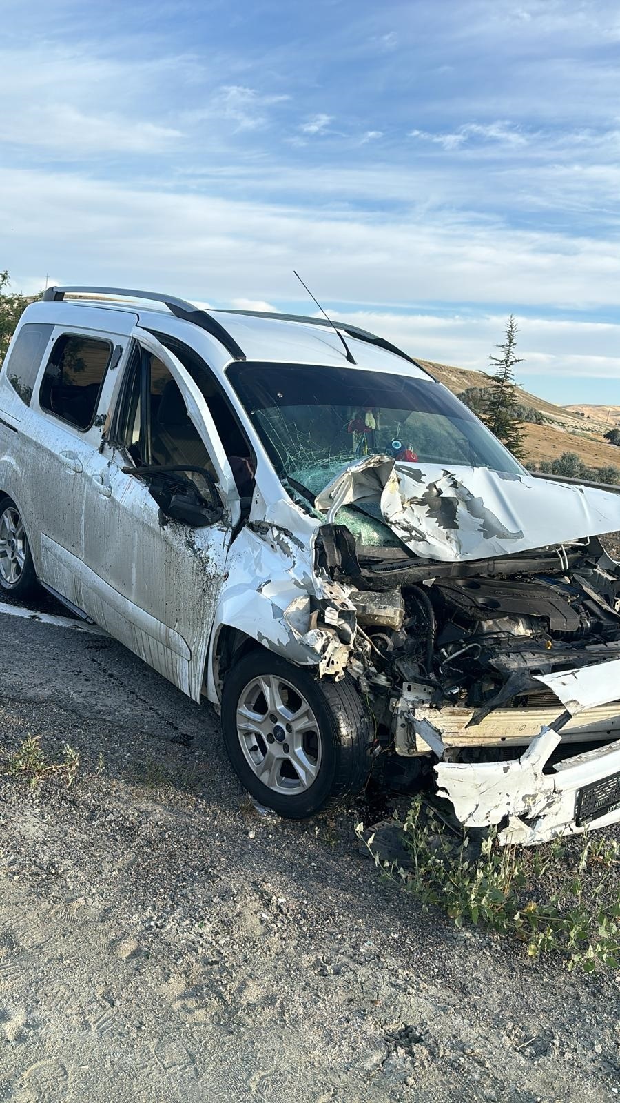 Nevşehir’de Korkunç Kaza! Traktör İkiye Bölündü 2