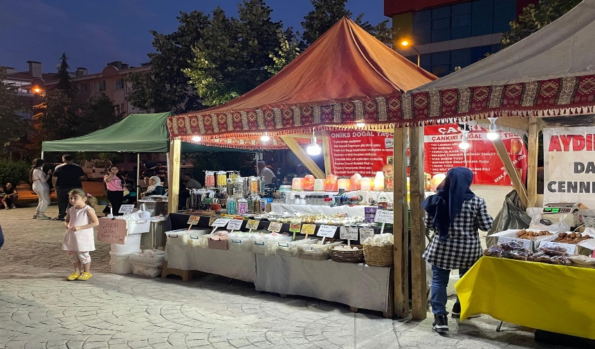 Mamak Ekin Mahallesi’nde Yaz Festivali Coşkusu Başladı Görsel1