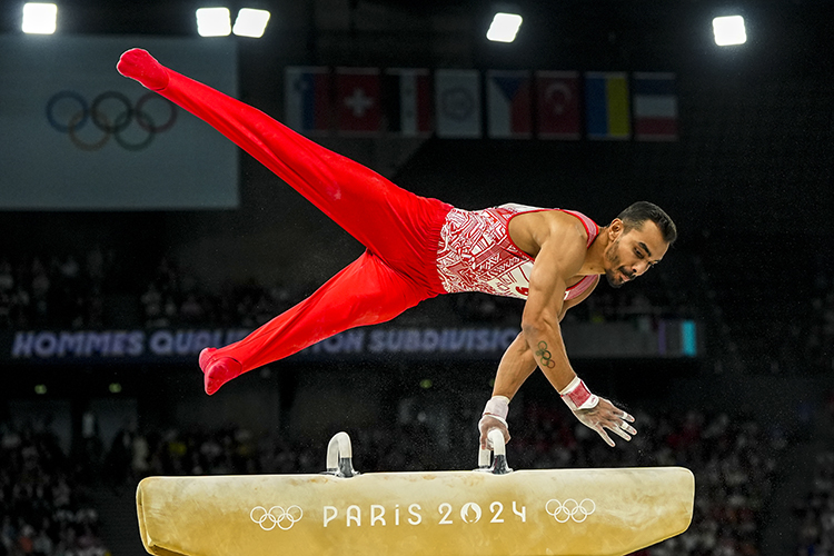 Paris'te Cimnastik Rüzgârı İki Türk Sporcu Finalde Görsell 3