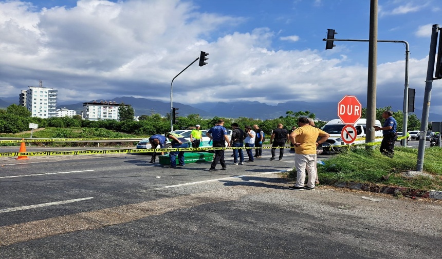 Hatay'da Feci Kaza Hamile Anne Ve Kızına Tır Çarptı Görsel 2