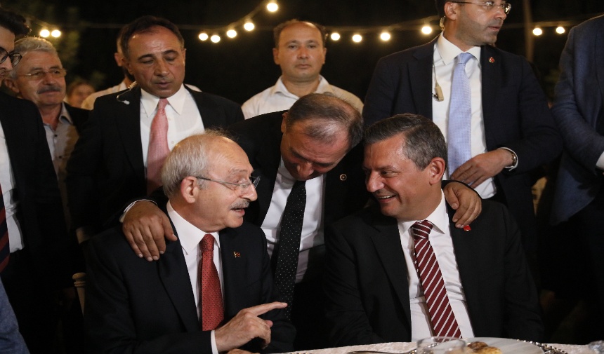 Özgür Özel Ve Kılıçdaroğlu Antalya’da Nikâh Şahidi Oldu! Görsel 2