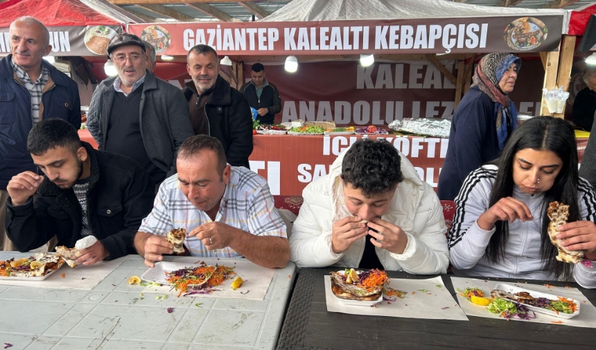 Akm’de Gaziantep Rüzgârı Yemek Şöleni Ankaralılarla Buluştu Görsel 3