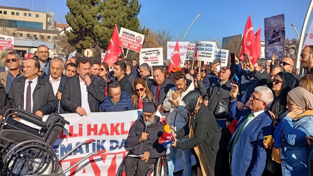 Sistematik Engelli Hak Ihlalleri Ankara’da Protesto Edildi 2