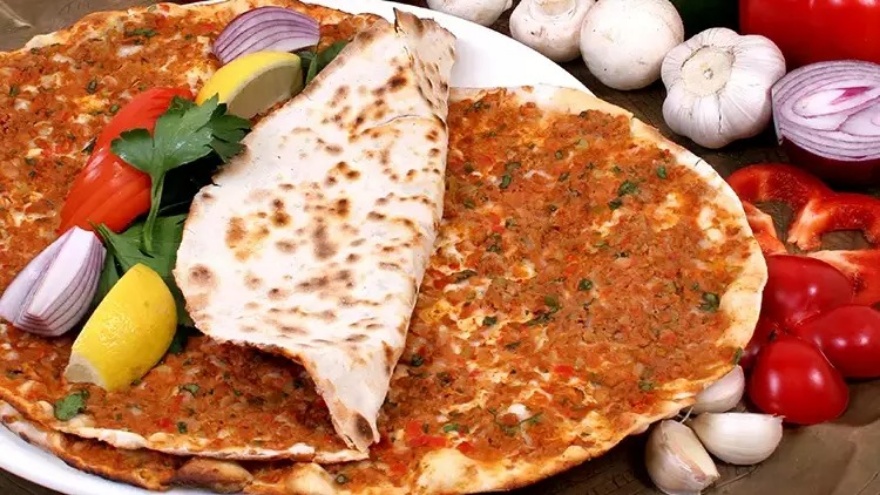 Evde Lahmacun Nasıl Yapılır Pratik Ve Lezzetli Tarif