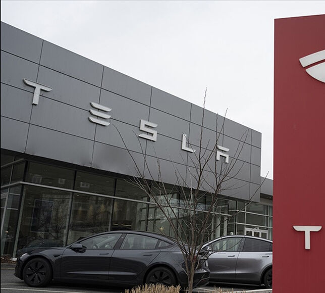 Tesla Üçüncü Çeyrekte 486 Bin Araç Teslim Etti