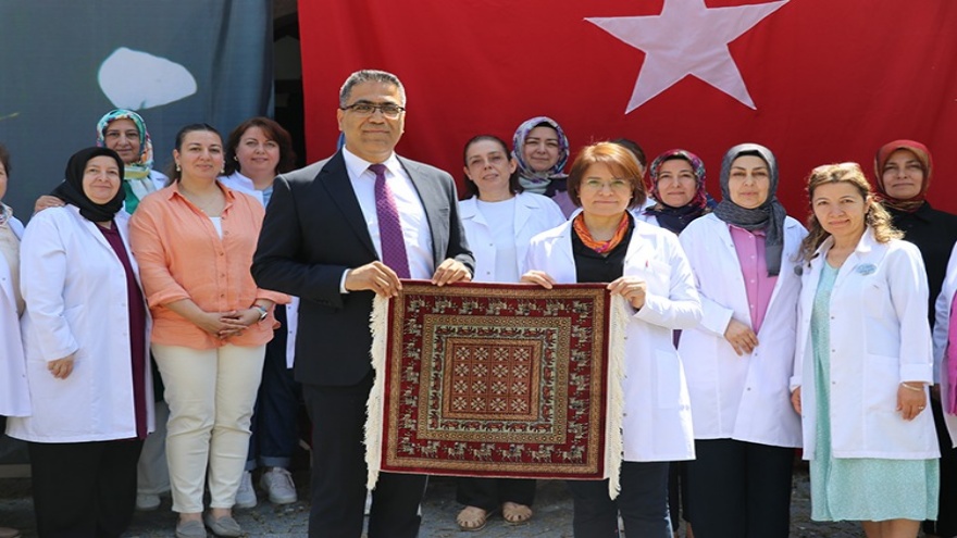 Dünyanın İlk Halısı Amasya’da İpekten Yeniden Hayat Buldu2