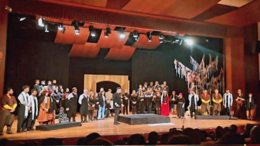 Tiyatro Gençler Için Hâlâ Bir Tutku Mu 2