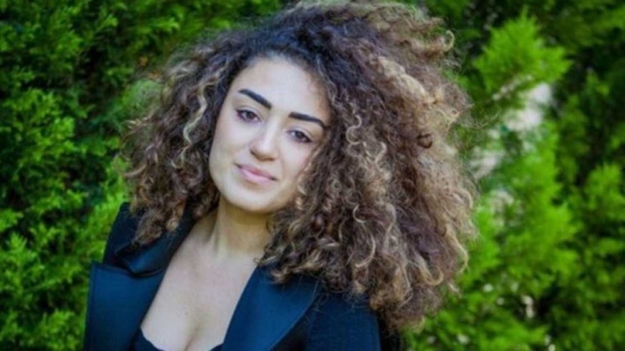 Dilan Çıtak Polisin Üzerine Araba Sürdü, Havaya Ateş Açıldı