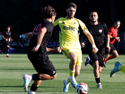 Fenerbahçe İlk Hazırlık Maçında Puanları Paylaştı 3