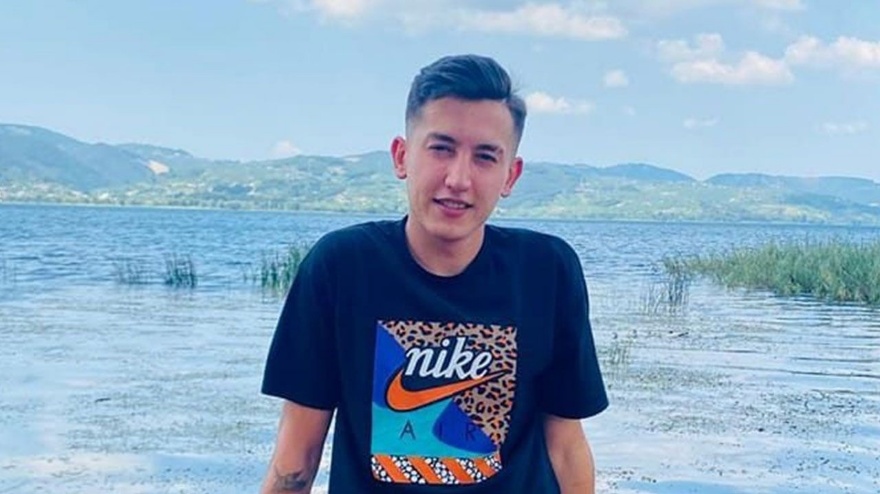 Kocaeli İzmit’te Bıçaklı Kavga Kanlı Bitti